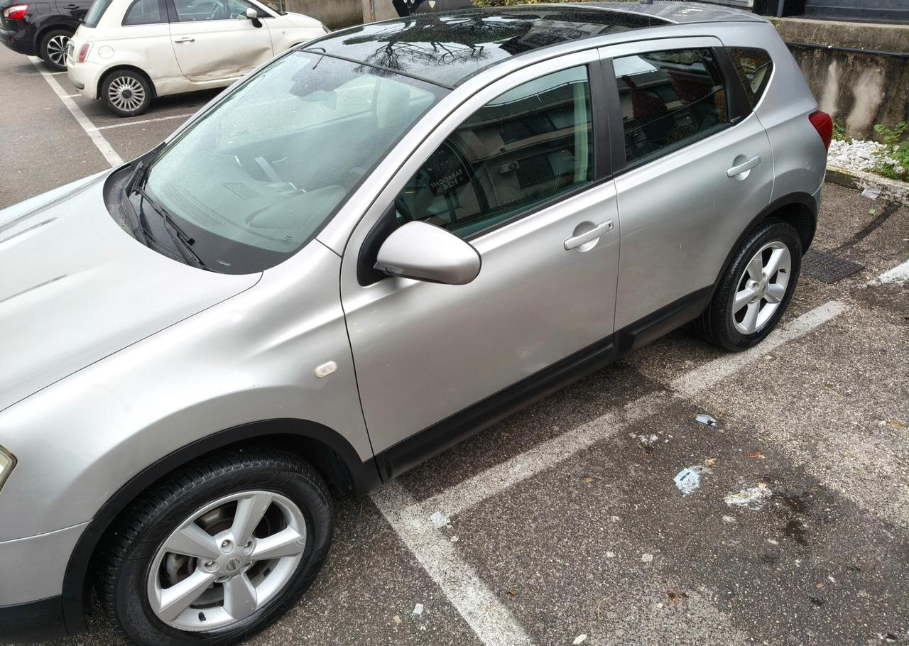 Nissan Qashqai 1.5 DCI TETTO PANORAMICO