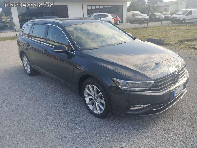 VOLKSWAGEN Passat Variant 2.0 tdi 150cv Business SCR EVO - GD114TJ