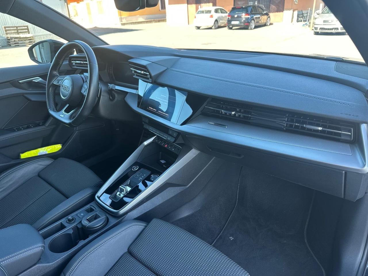 Audi A3 SPB 35 TFSI S line edition