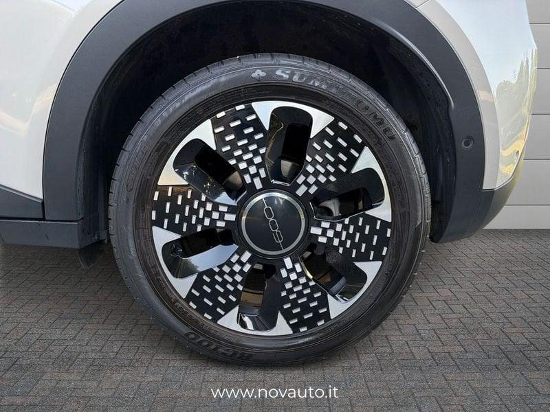 FIAT 600 600 54kWh La Prima