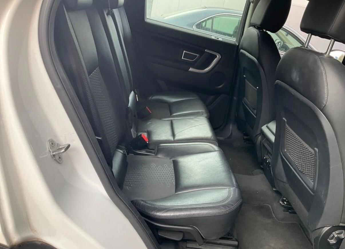 Land Rover Discovery Sport 2.0 TD4 150 CV HSE