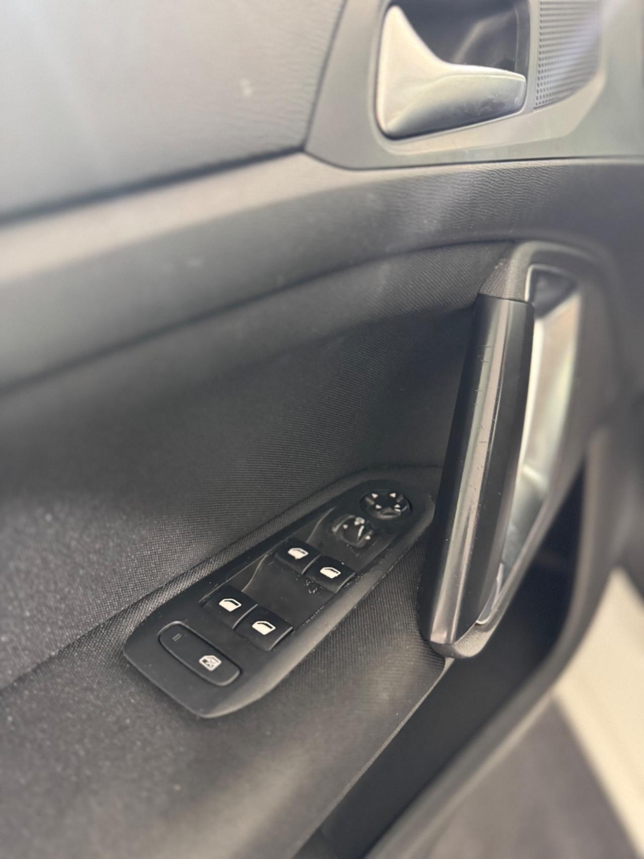 Peugeot 308 BlueHDi 120 S&S SW Business