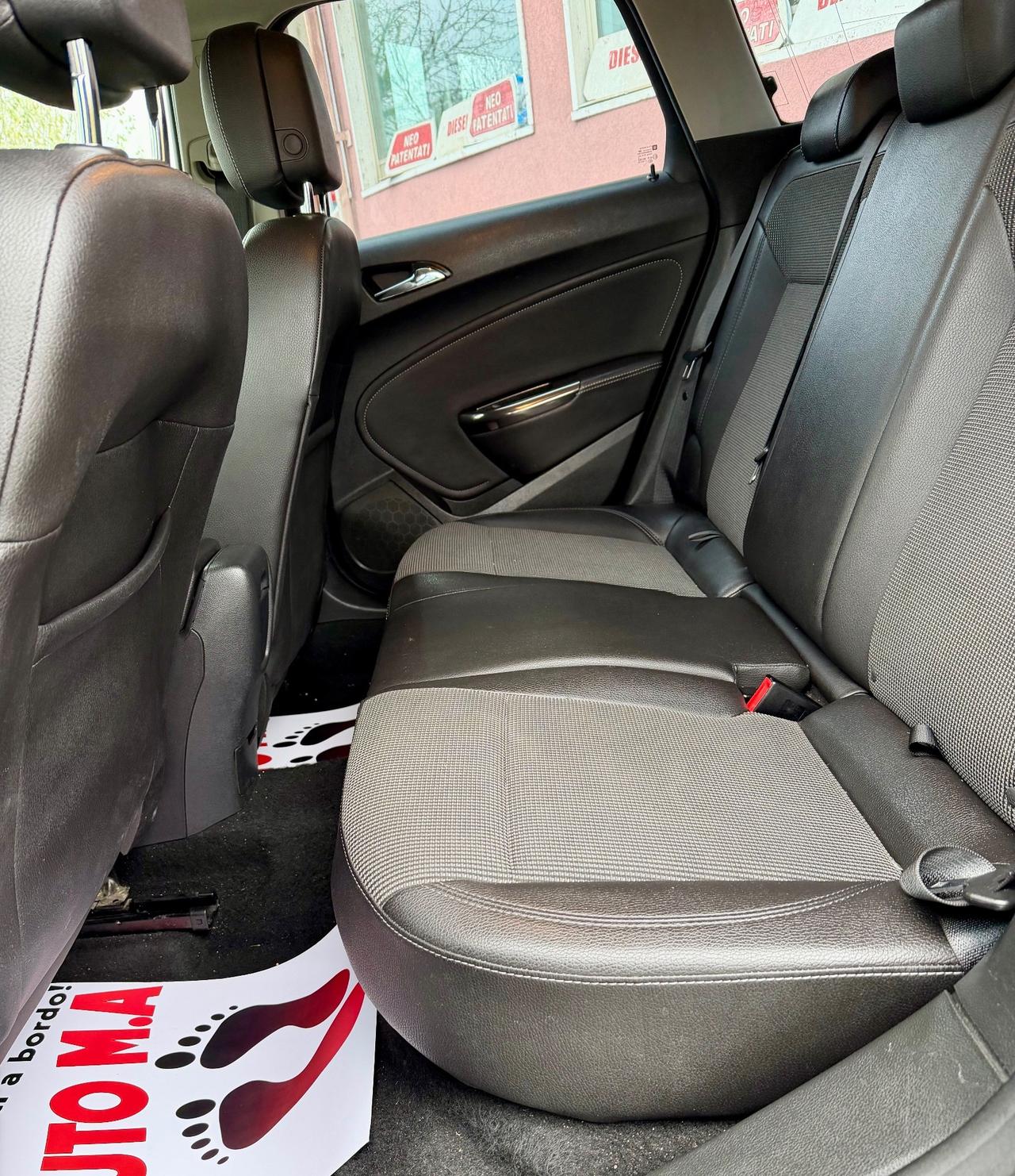 Opel Astra 2012 1.7 CDTI 125CV Sports Tourer Cosmo ! ! !