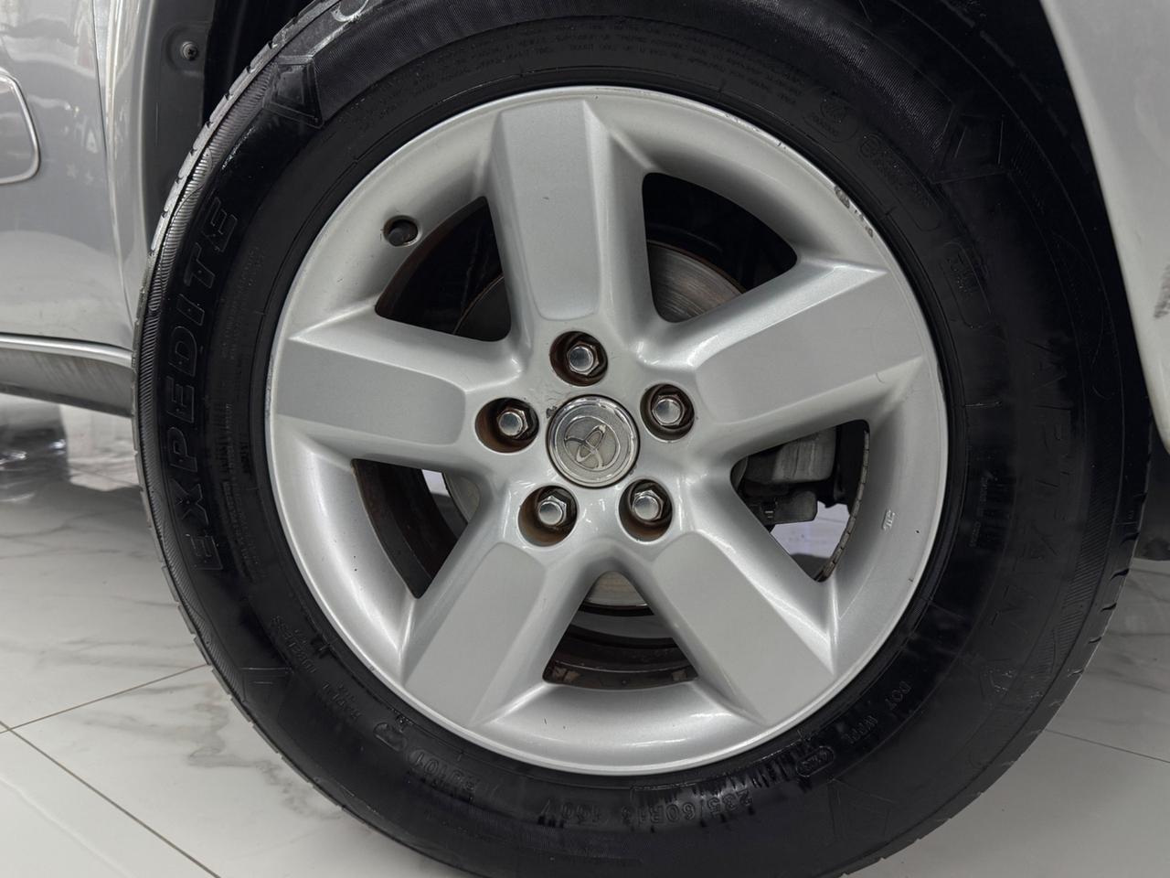 Toyota RAV4 2.0 Tdi D-4D Full Opt