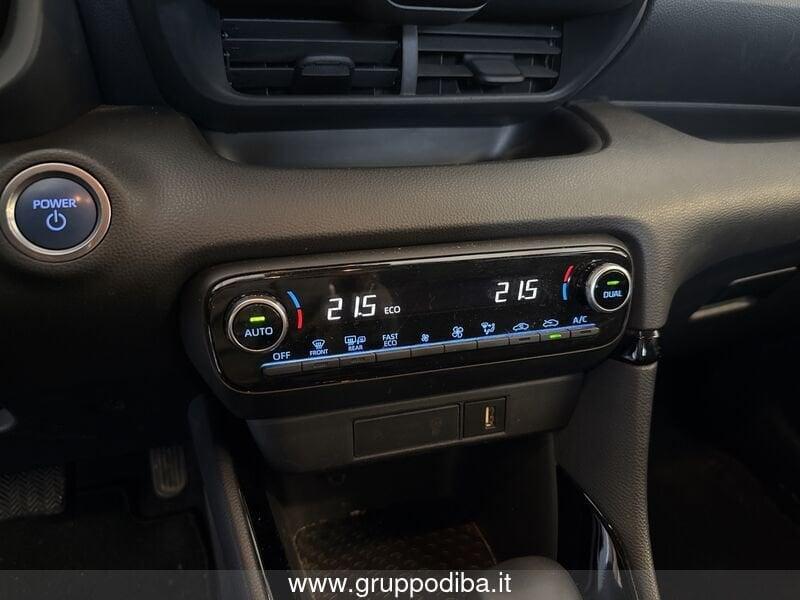 Toyota Yaris IV 2020 1.5h Lounge