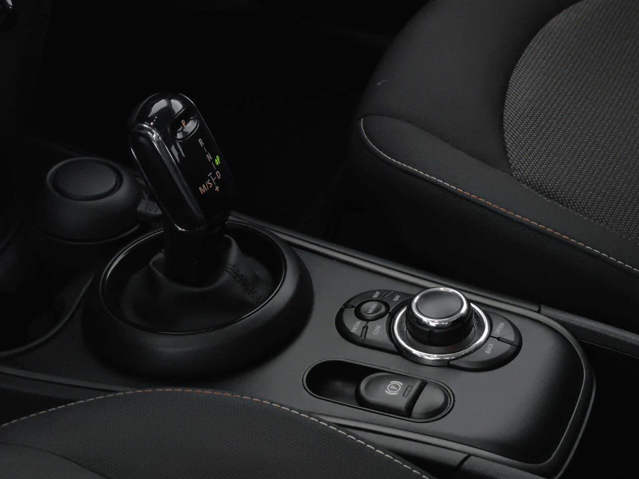 MINI Countryman One Essential