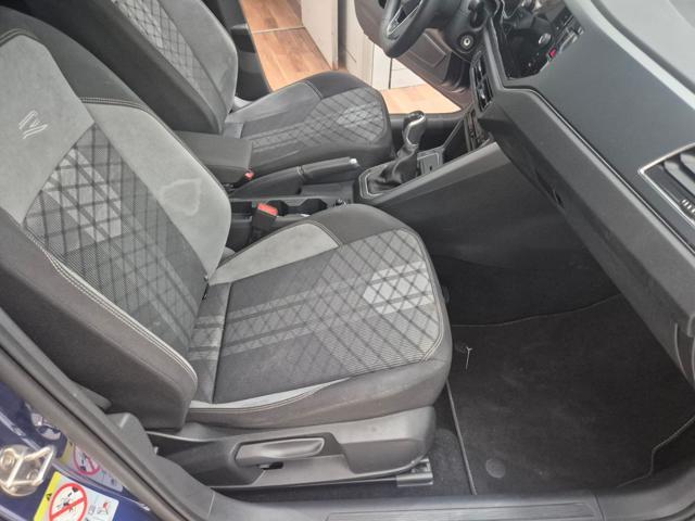 VOLKSWAGEN Taigo 1.0 TSI 115 CV R-Line