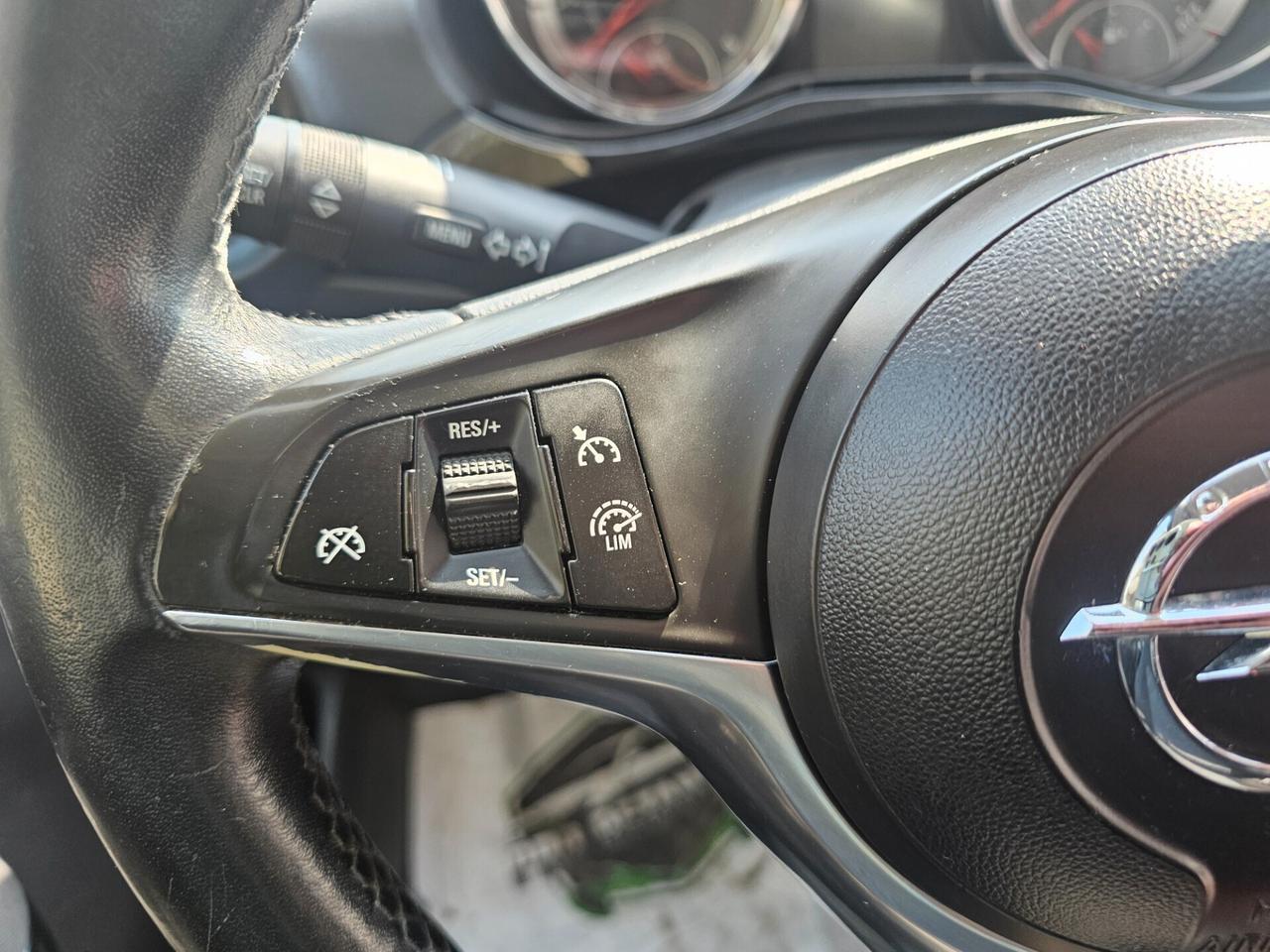 Opel Adam 1.2 70 CV - OK Neopatentati