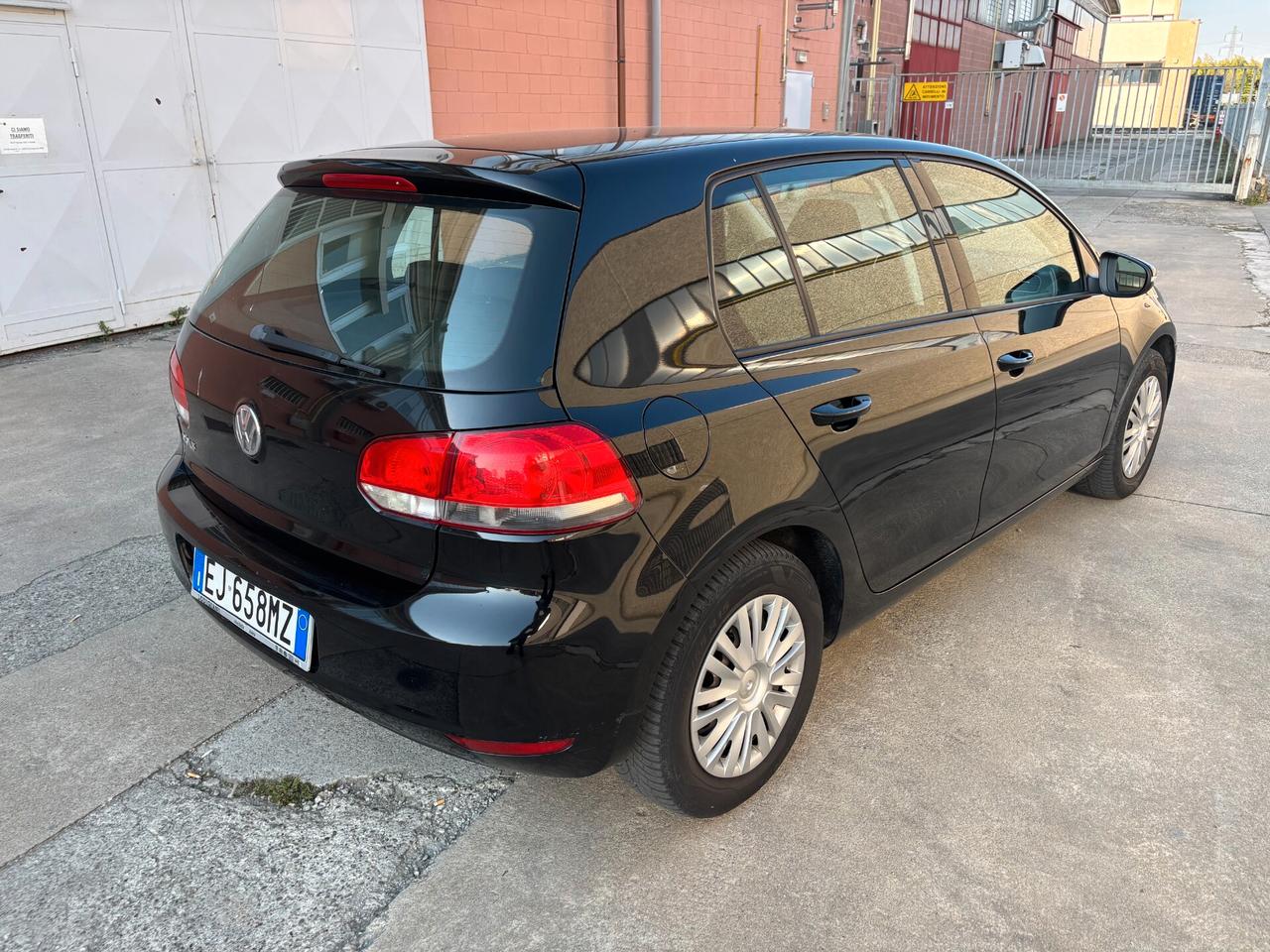 Volkswagen Golf 1.4 benzina