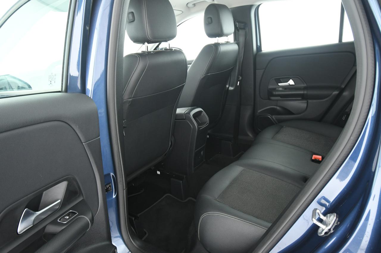 Mercedes-Benz GLA 200 d Business auto CAMERA+LED