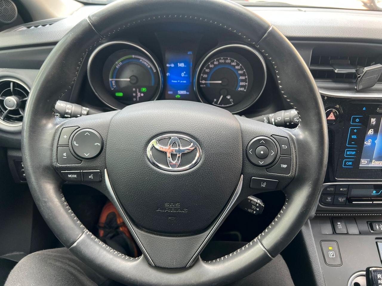 Toyota Auris TS 1.8 Hybrid Style