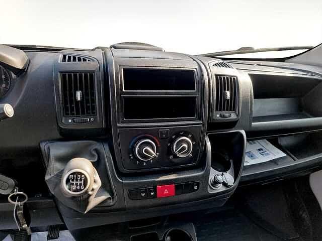 Citroen Jumper Jumper 35 L2H2 2.0 bluehdi 130cv E6