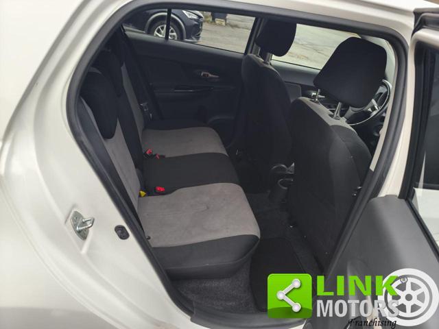 TOYOTA Urban Cruiser 1.4 D-4D AWD Luxury