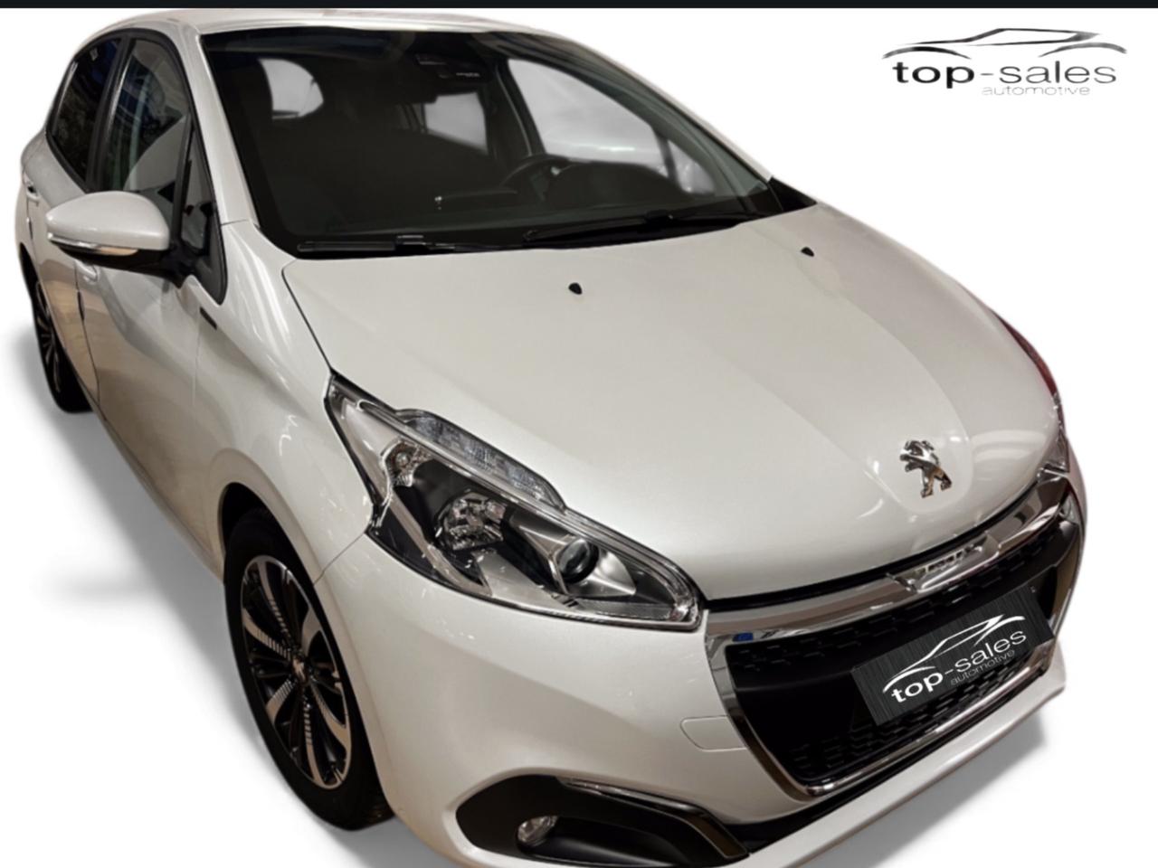 Peugeot 208 PureTech 82 Stop&Start 5 porte Signature Ok Neopatentati Perfetta