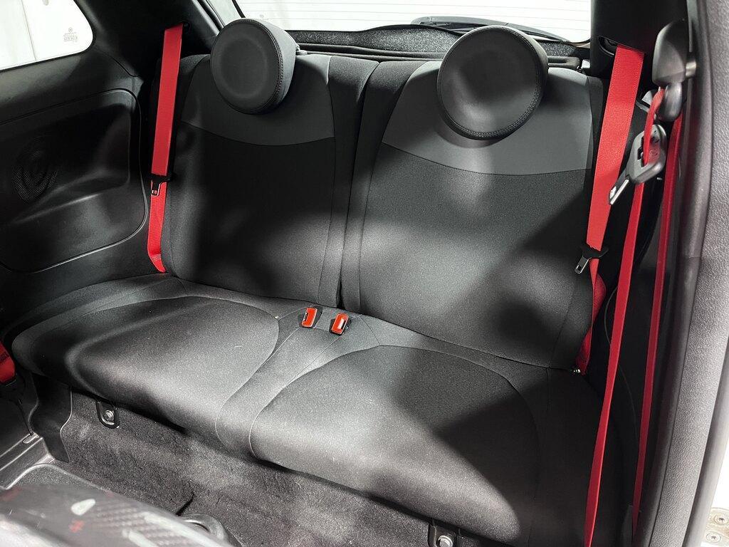 Abarth 595 1.4 t-jet esseesse 180cv