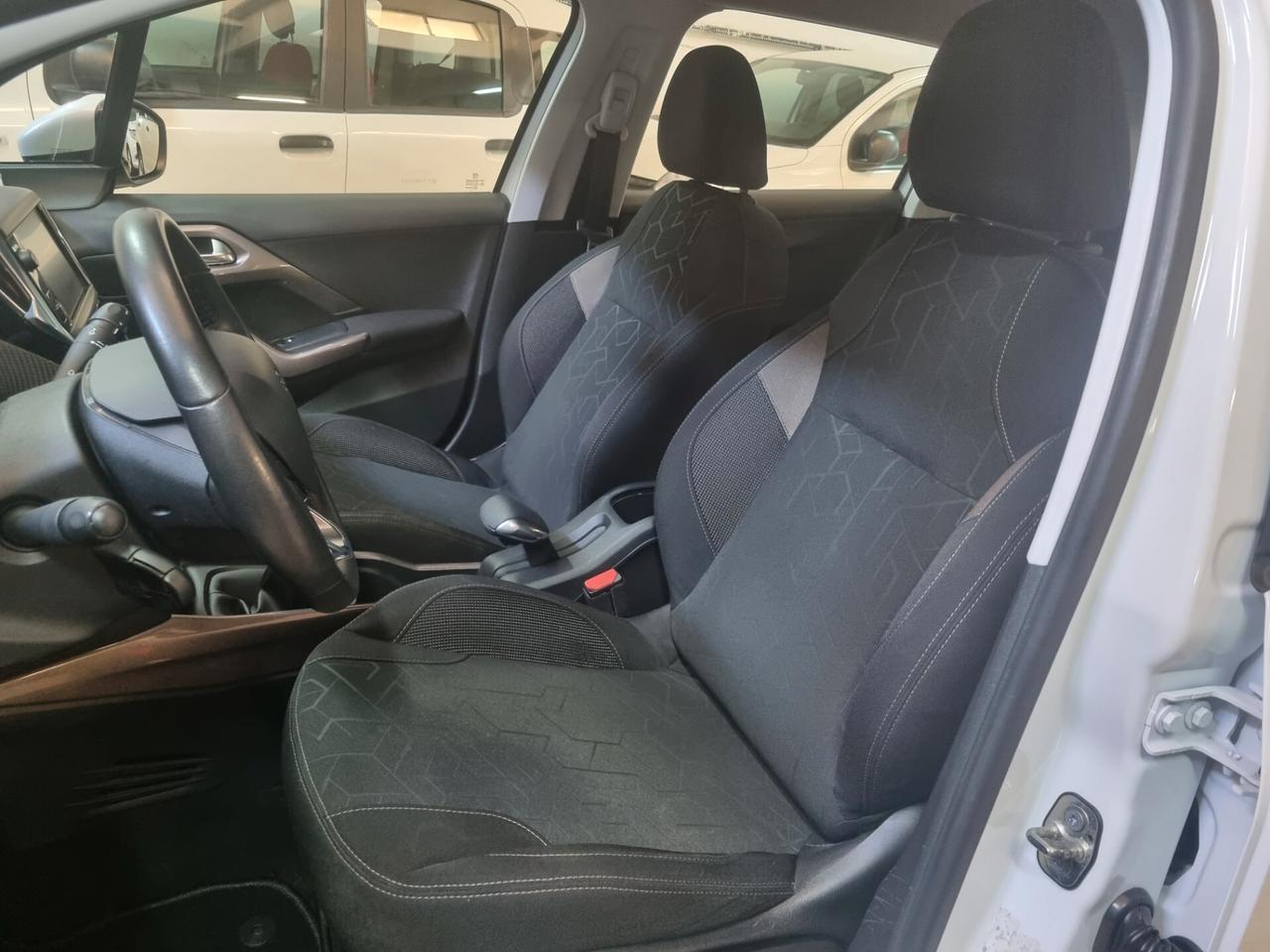 Peugeot 2008 1.4 HDi 68CV Active