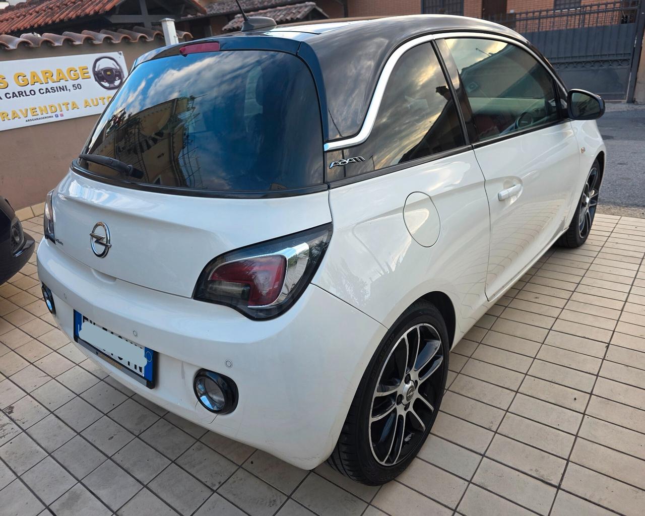 Opel Adam 1.2 70 CV Glam