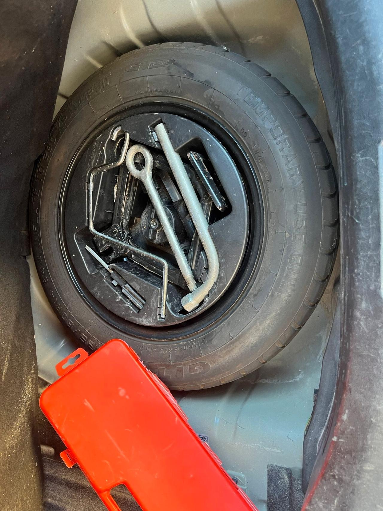 LANCIA YPSILO 1.2 BENZ 5 PORTE LUGLIO 2015 DISTRIBUZ ESEGUITA PERFETTA