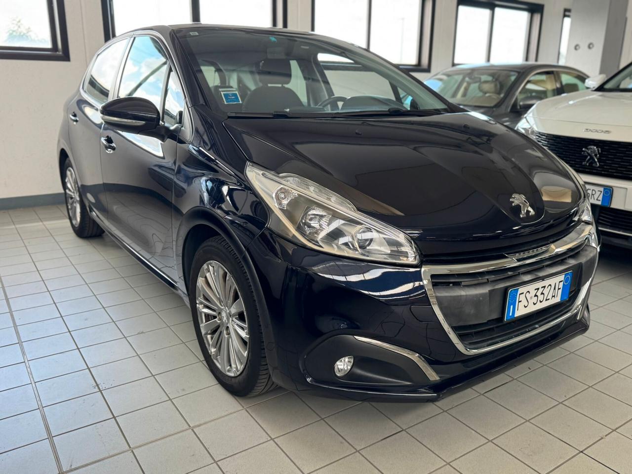 Peugeot 208 PureTech 82 Stop&Start 5 porte Allure