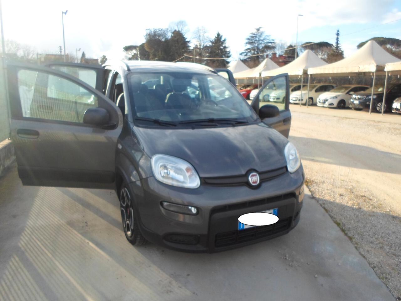 Fiat Panda 1.0 FireFly S&S Hybrid Red