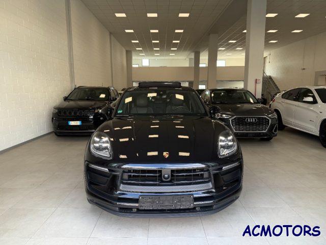 PORSCHE Macan 2.0