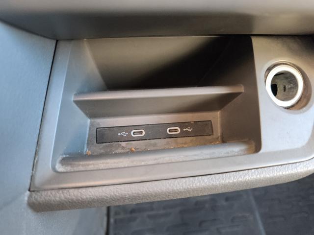 VOLKSWAGEN Crafter 30 2.0 tdi 140cv L3H3 Logistic my19