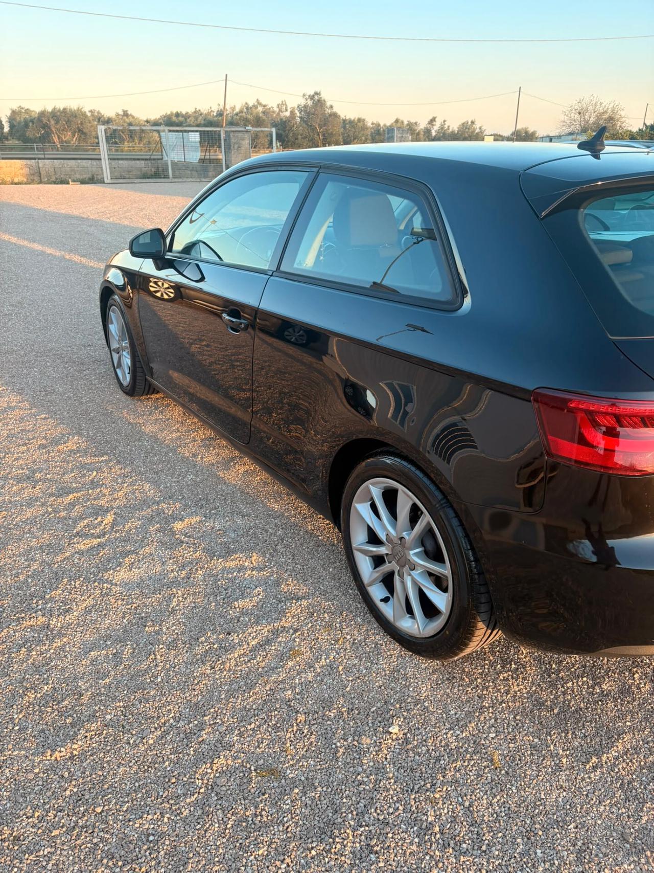 Audi A3 1.6 TDI S tronic Attraction