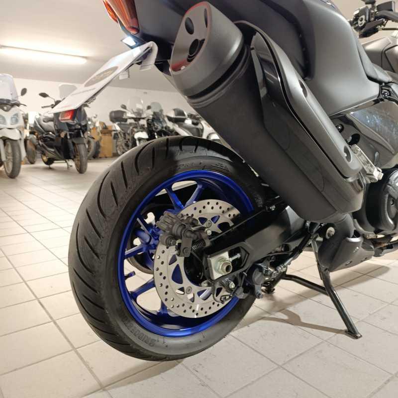 Yamaha T-Max 560 - 2025