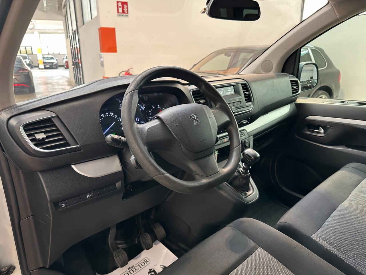 Peugeot Traveller L3 PASSO LUNGO - 9 POSTI