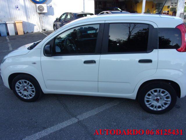 FIAT Panda AUTOCARRO 1.0 S&S Hybrid Easy4 posti