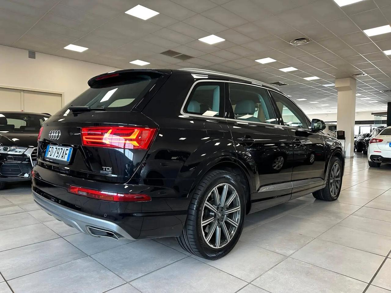 Audi Q7 3.0 TDI 218 CV ultra quattro tiptronic Business Plus