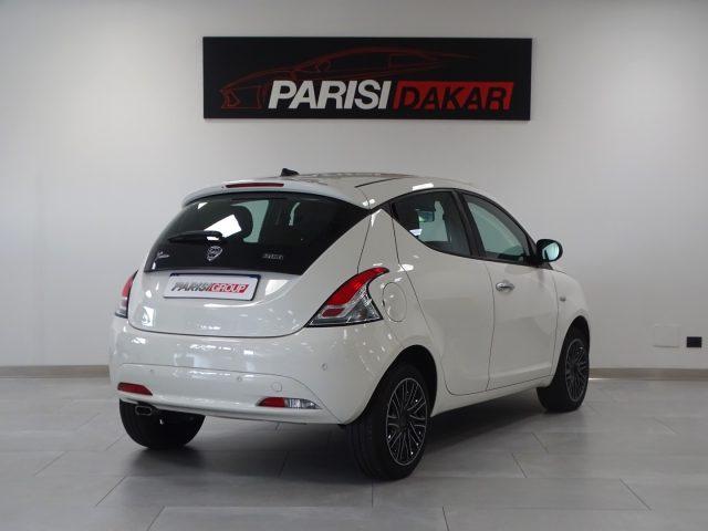 LANCIA Ypsilon 1.0 HYBRID GOLD