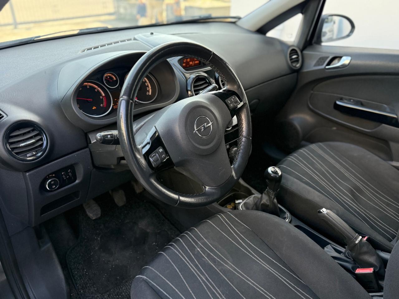 Opel Corsa 1.3 CDTI S&S GANCIO TRAINO NEOPATENTATI