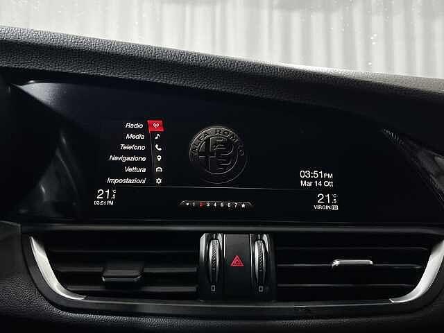 Alfa Romeo Giulia 2.2 Turbodiesel 210 CV AT8 AWD Q4 Veloce