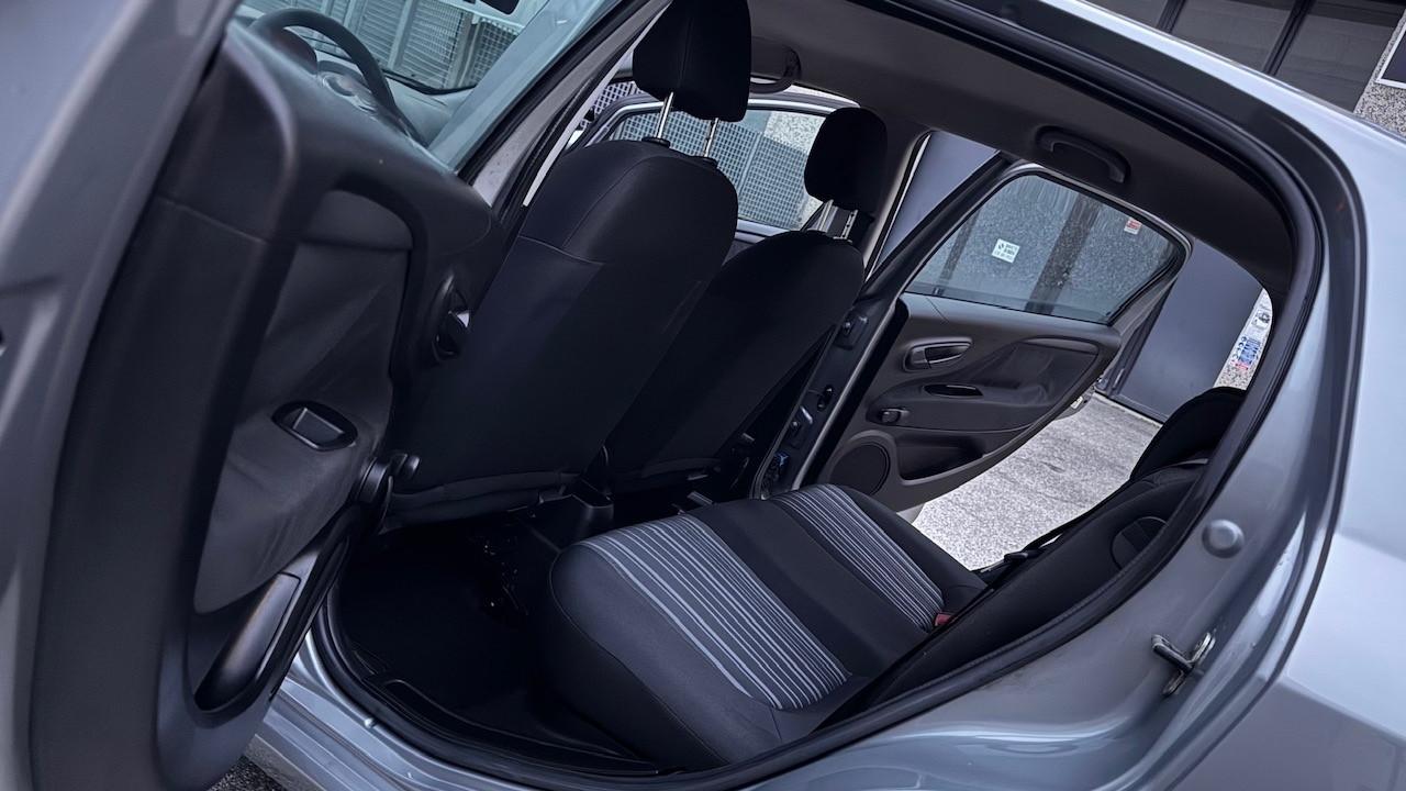 Fiat Punto Evo 1.2 5 porte S&S Dynamic ok neo patentati