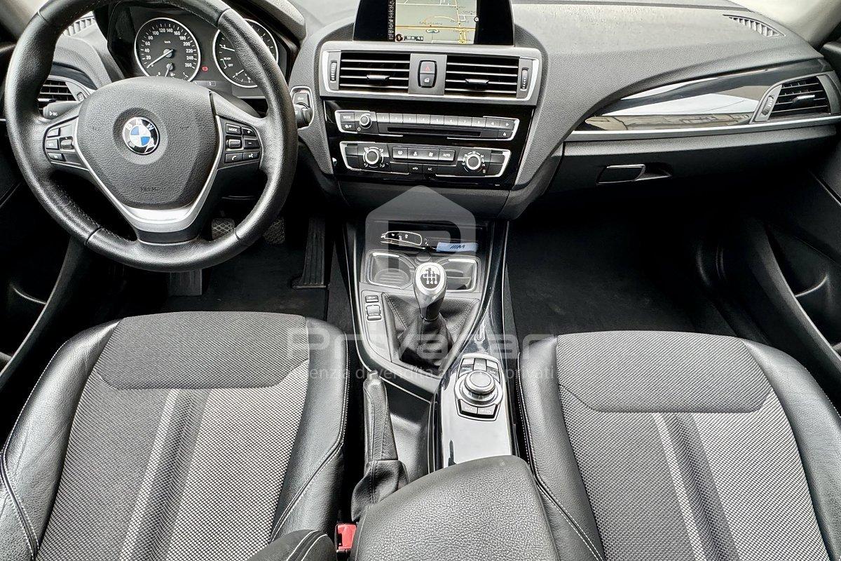 BMW 118i 5p. Urban