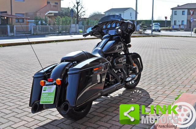 HARLEY-DAVIDSON FLHX Street Glide Special - FLHXS 107
