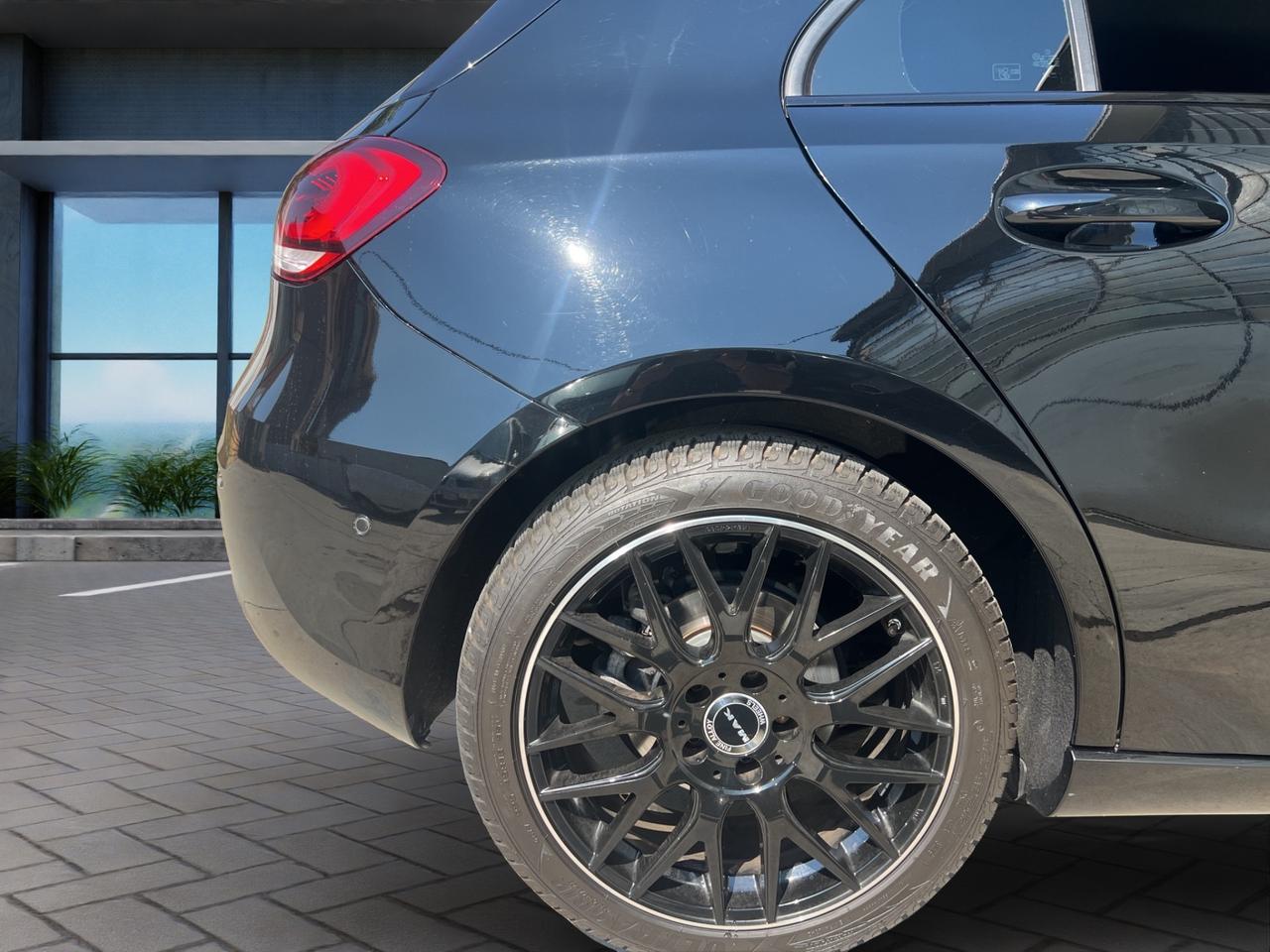 Mercedes-benz A 180 d Premium