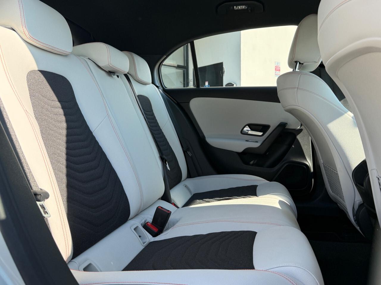 Mercedes-benz A 180 d |PELLE|CERCHI IN LEGA|LED