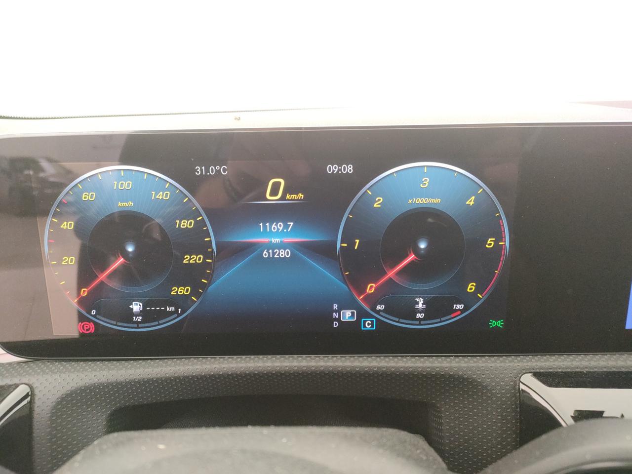 Mercedes-Benz CLA Shooting Brake 200 d Premium 4matic auto