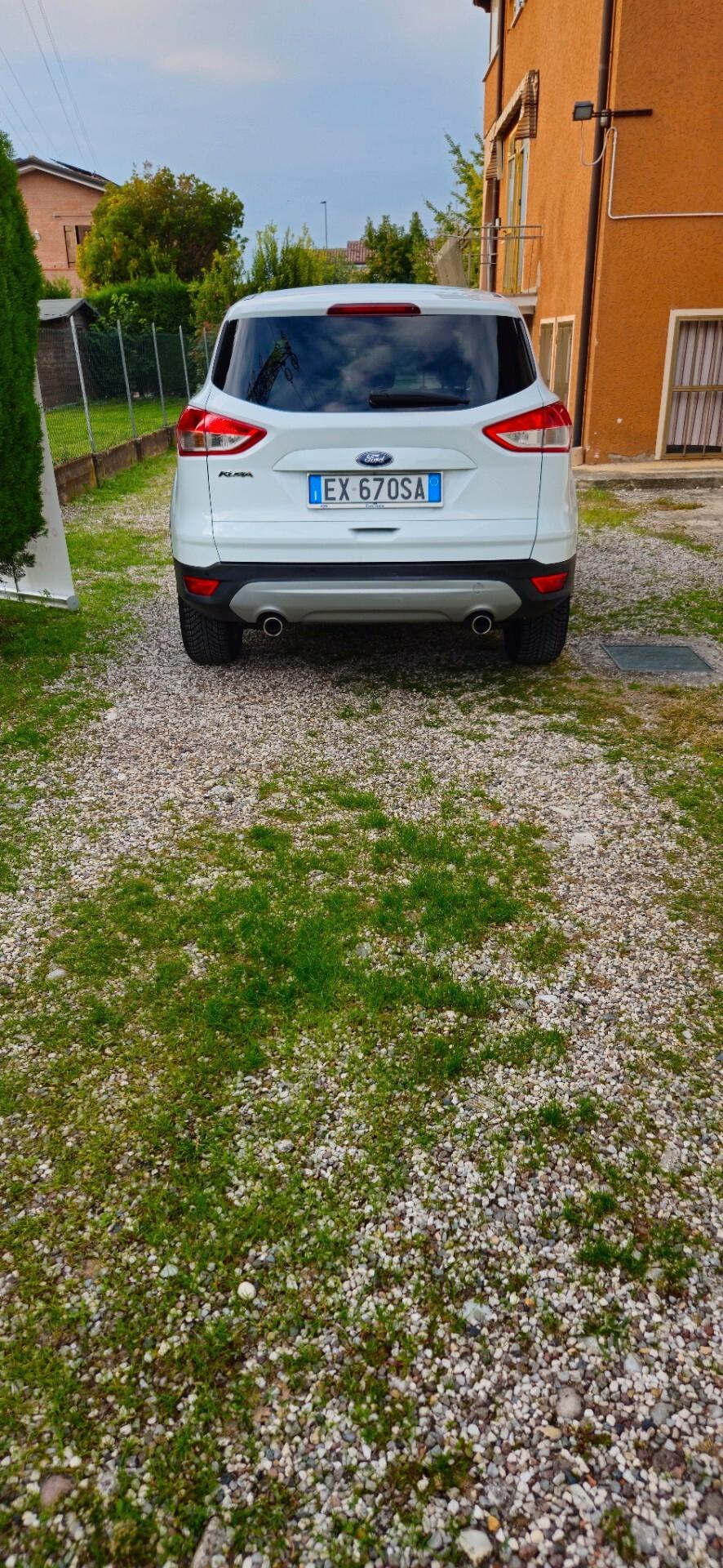 Ford Kuga 2.0 TDCI 120 CV Titanium Euro 6
