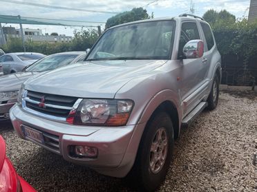 Mitsubishi Pajero 3.2 16V DI-D 3p. GLX