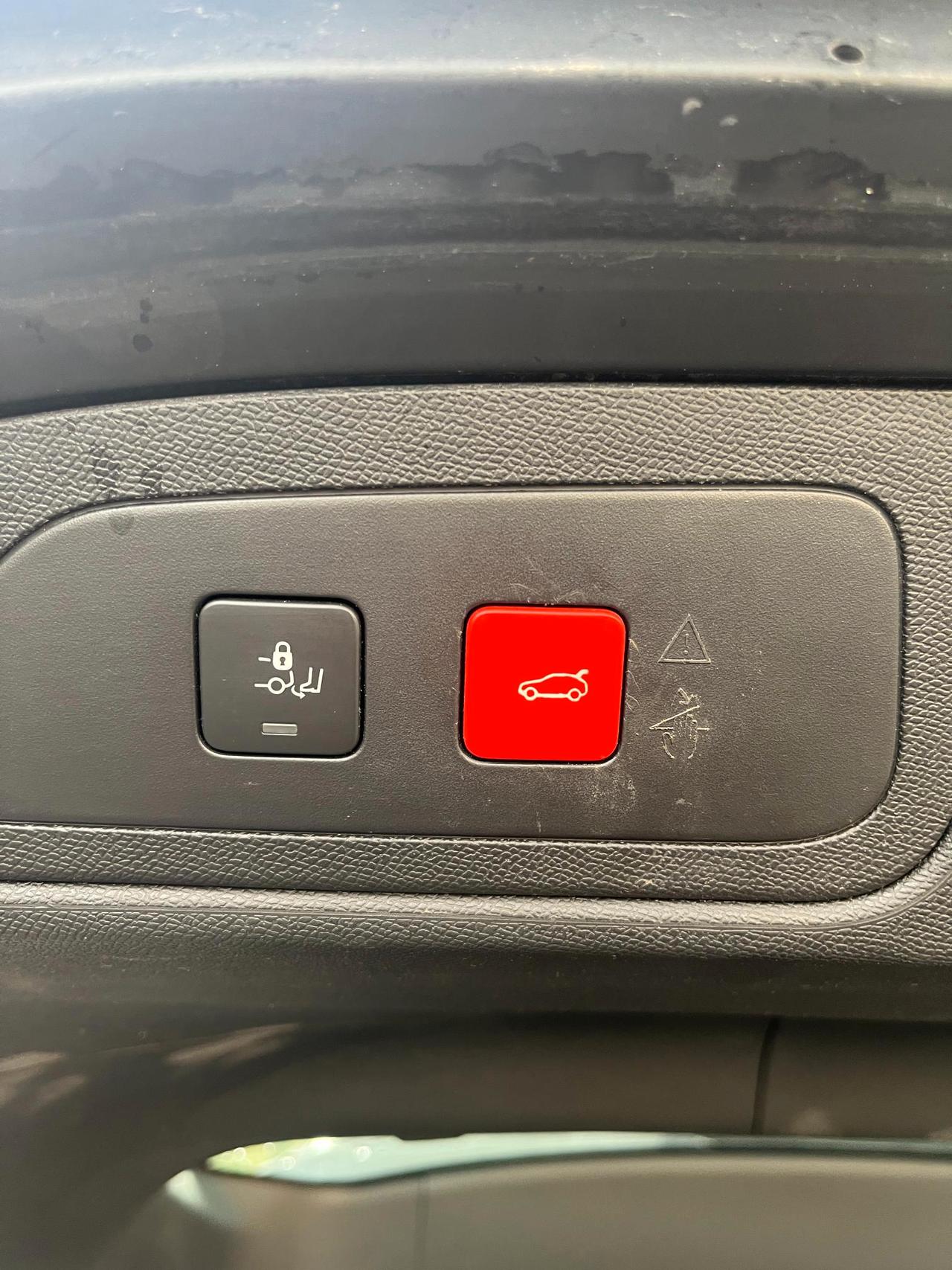 DS DS7 Crossback 1.5 bluehdi Performance Line 130cv