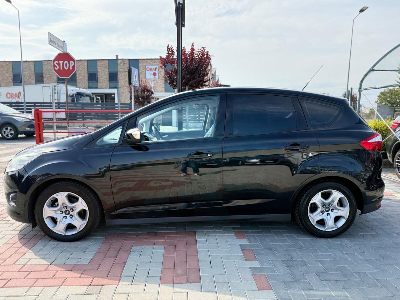 Ford C-Max 1.6 120CV GPL Titanium OK GPL 2034