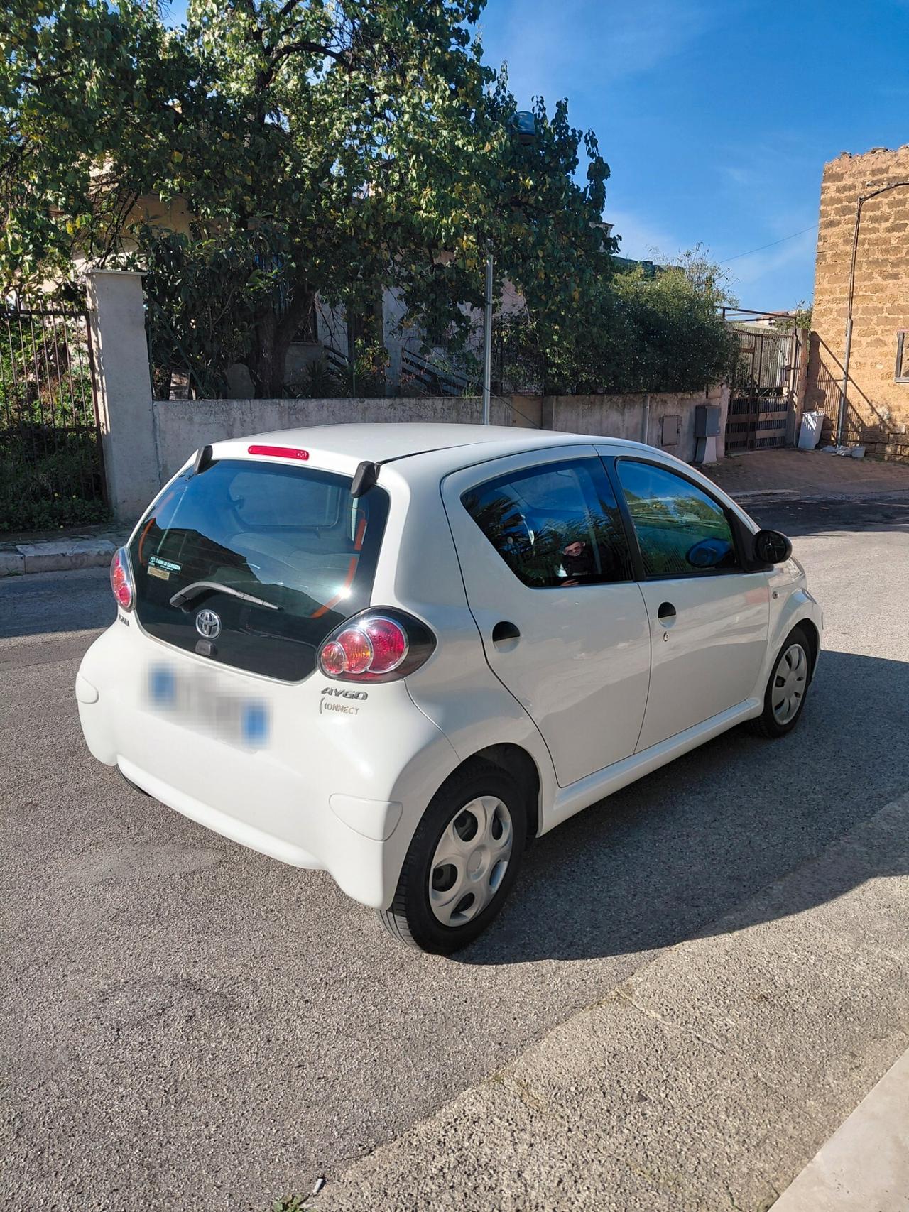 Toyota Aygo 1.0 12V VVT-i 5 porte Active Connect