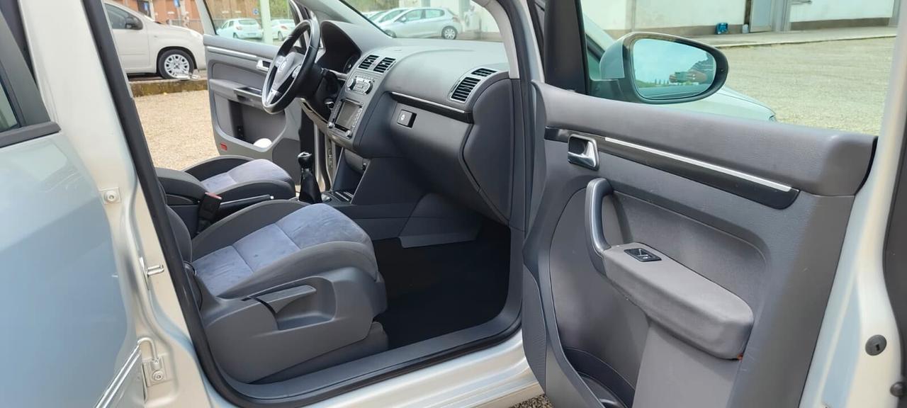 Volkswagen Touran 2.0 TDI 140 CV Highline