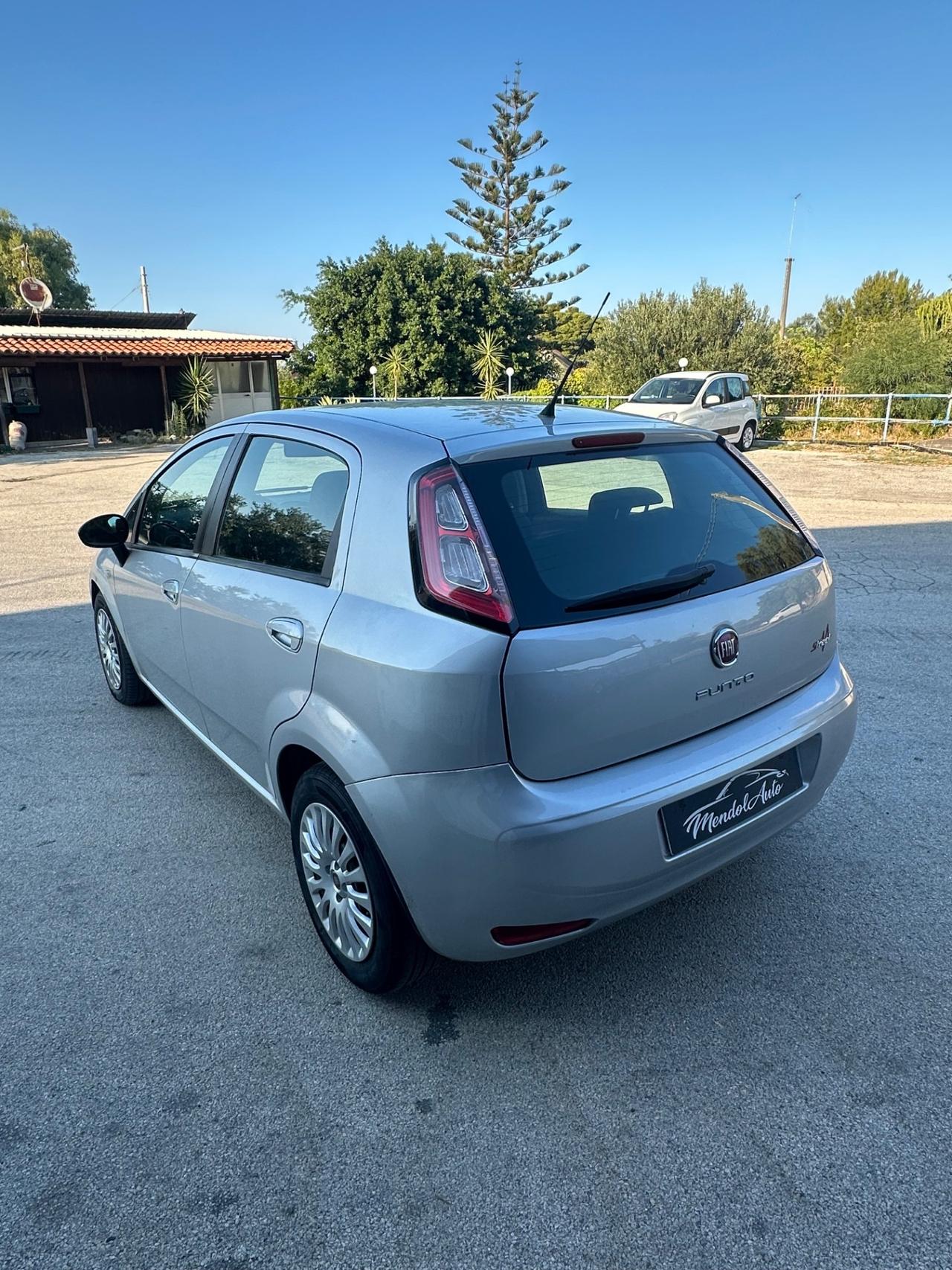 Fiat Punto 1.3 MJT II 75 CV 5 porte Street