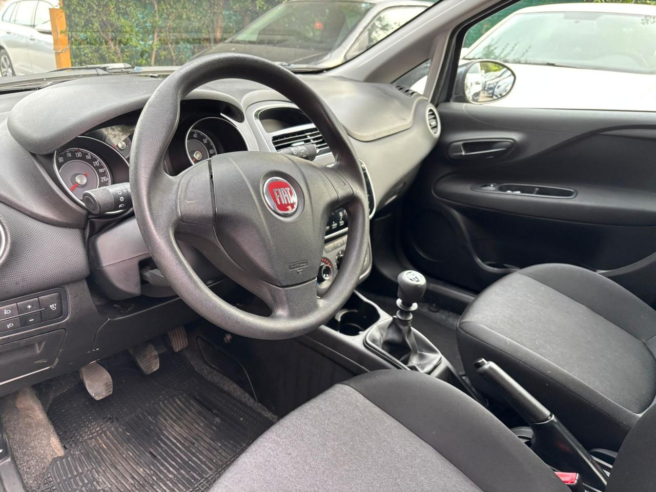 Fiat Punto 1.2 8V 5 porte Lounge OK Neopatentati