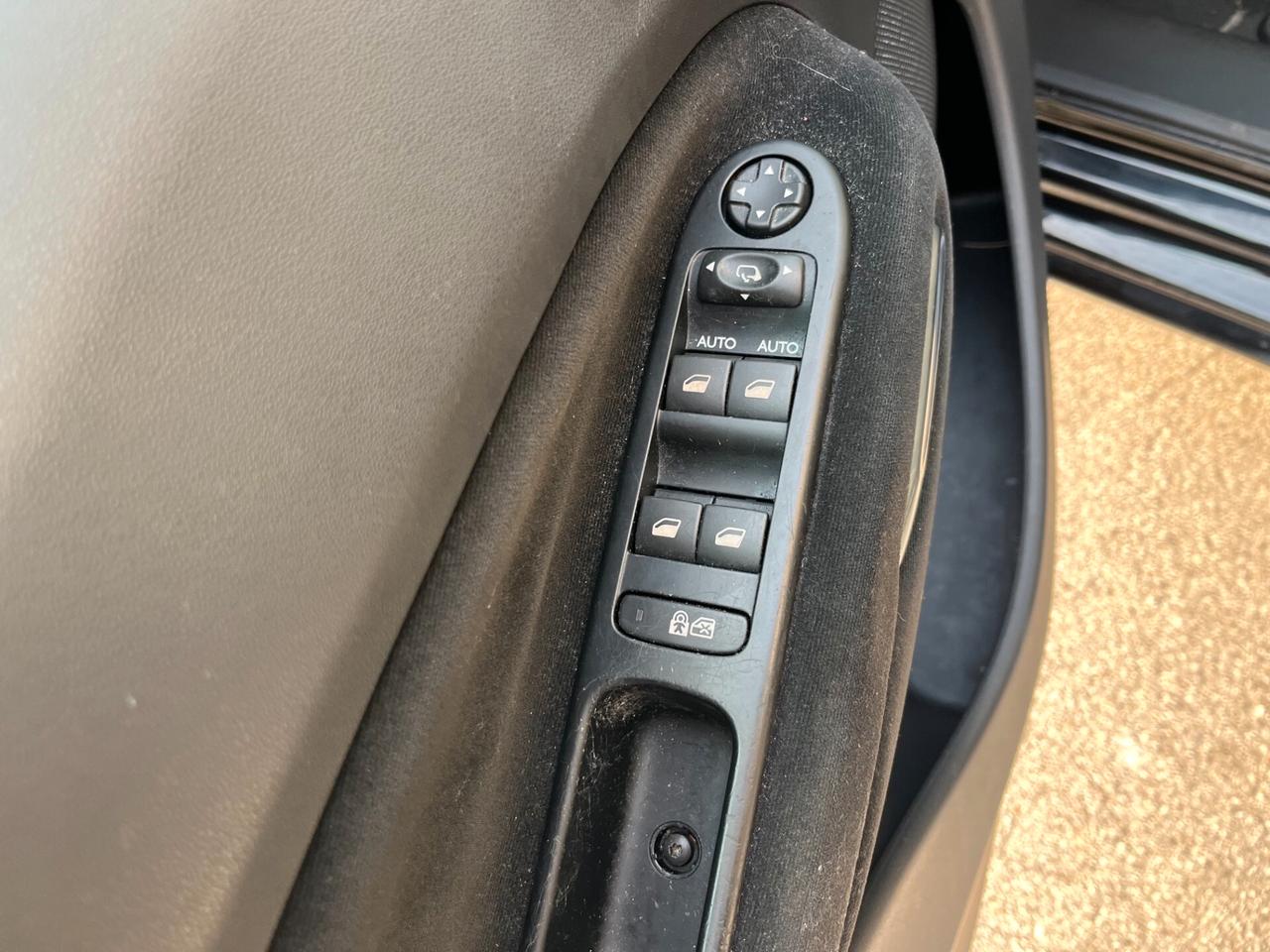 Citroen C3 Picasso 1.6 e-HDi 90 CMP6 Exclusive