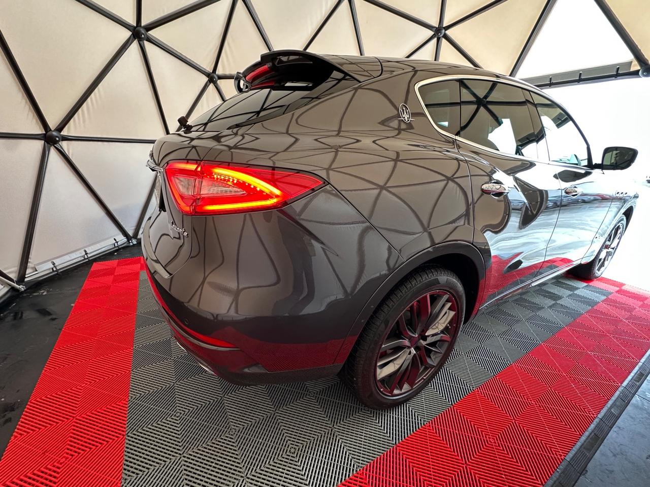 Maserati Levante V6 AWD Gransport